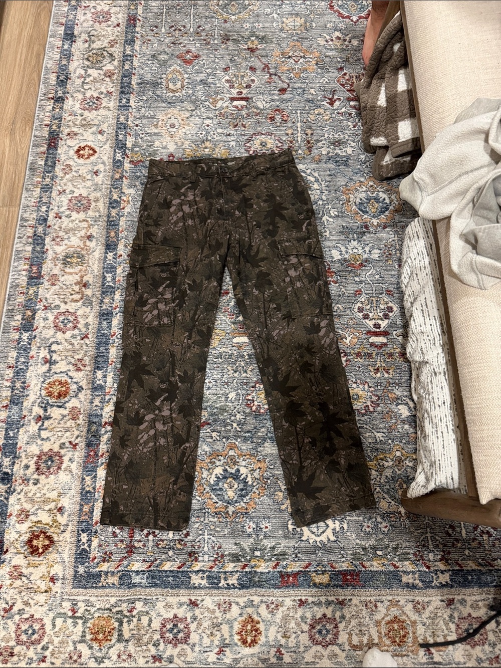 Old Navy Camo pants